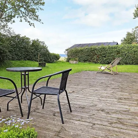 Three-bedroom Holiday In 1 Vakantiehuis Asperup